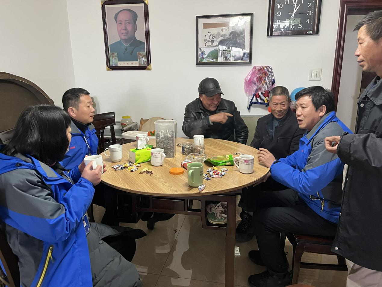 虎年新春，新宝5注册,新宝5测速注册登录入口工会开展慰问退休职工活动(图3)