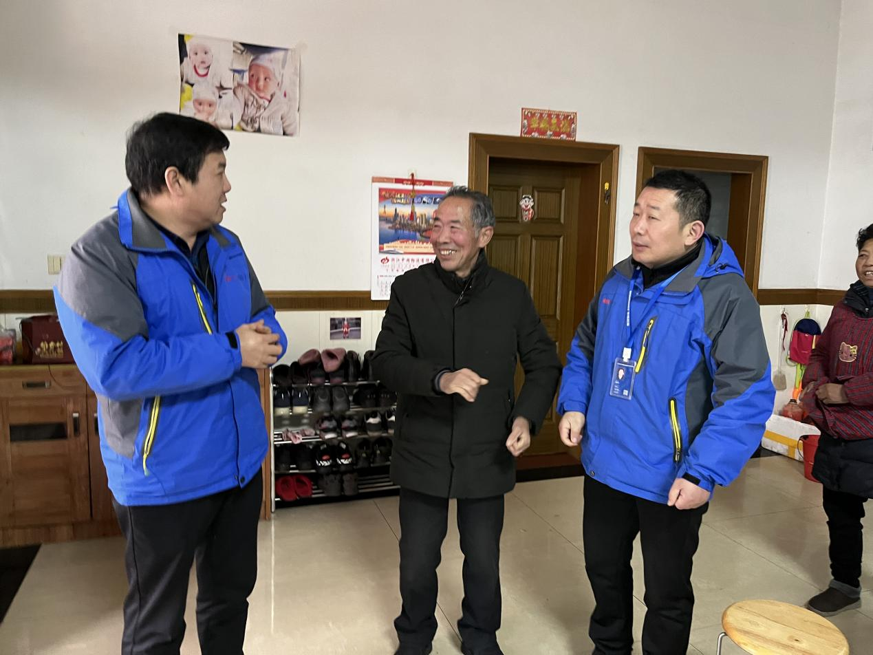 虎年新春，新宝5注册,新宝5测速注册登录入口工会开展慰问退休职工活动(图4)